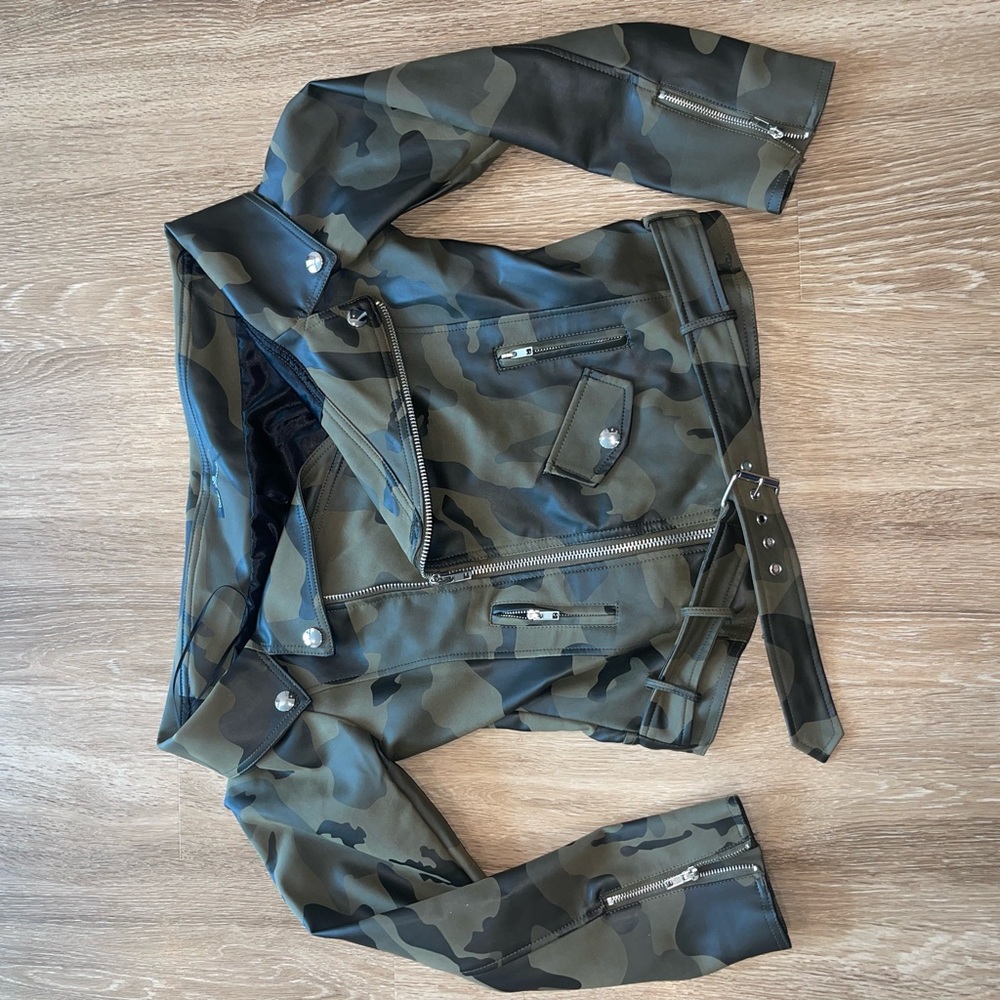 Army fatigue army, camo jacket